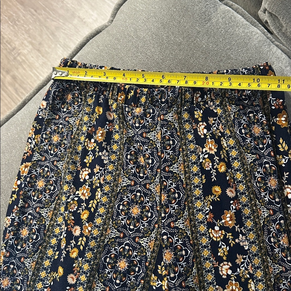 EARTHBOUND Black and Cream Boho Flare Pants - Picture 8 of 9